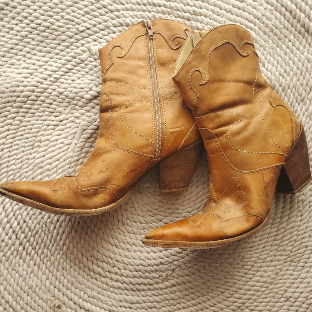 Comfy cowboy-style booties